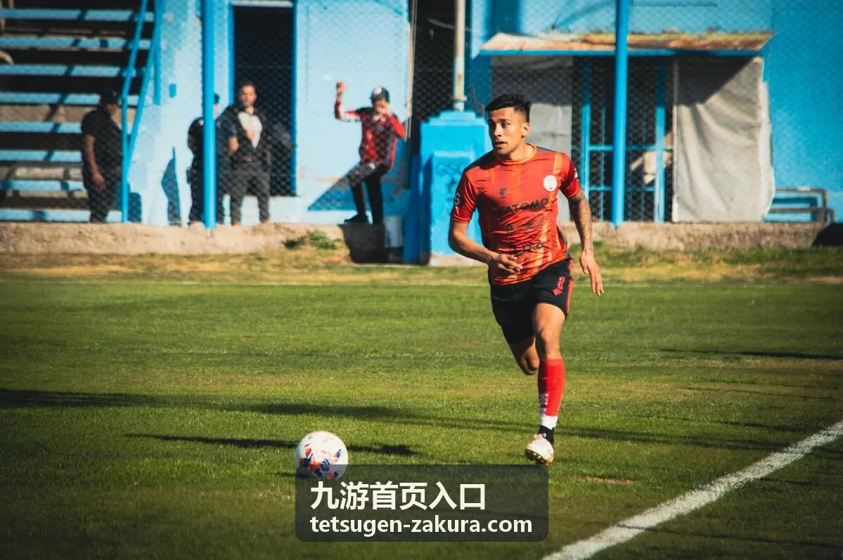 九游首页入口按开服状态筛选游戏入口示意